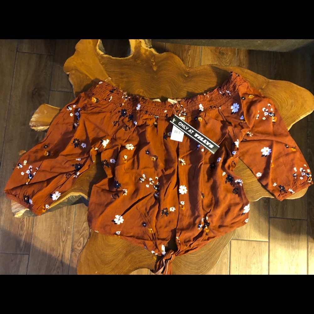 Tilly’s blouse